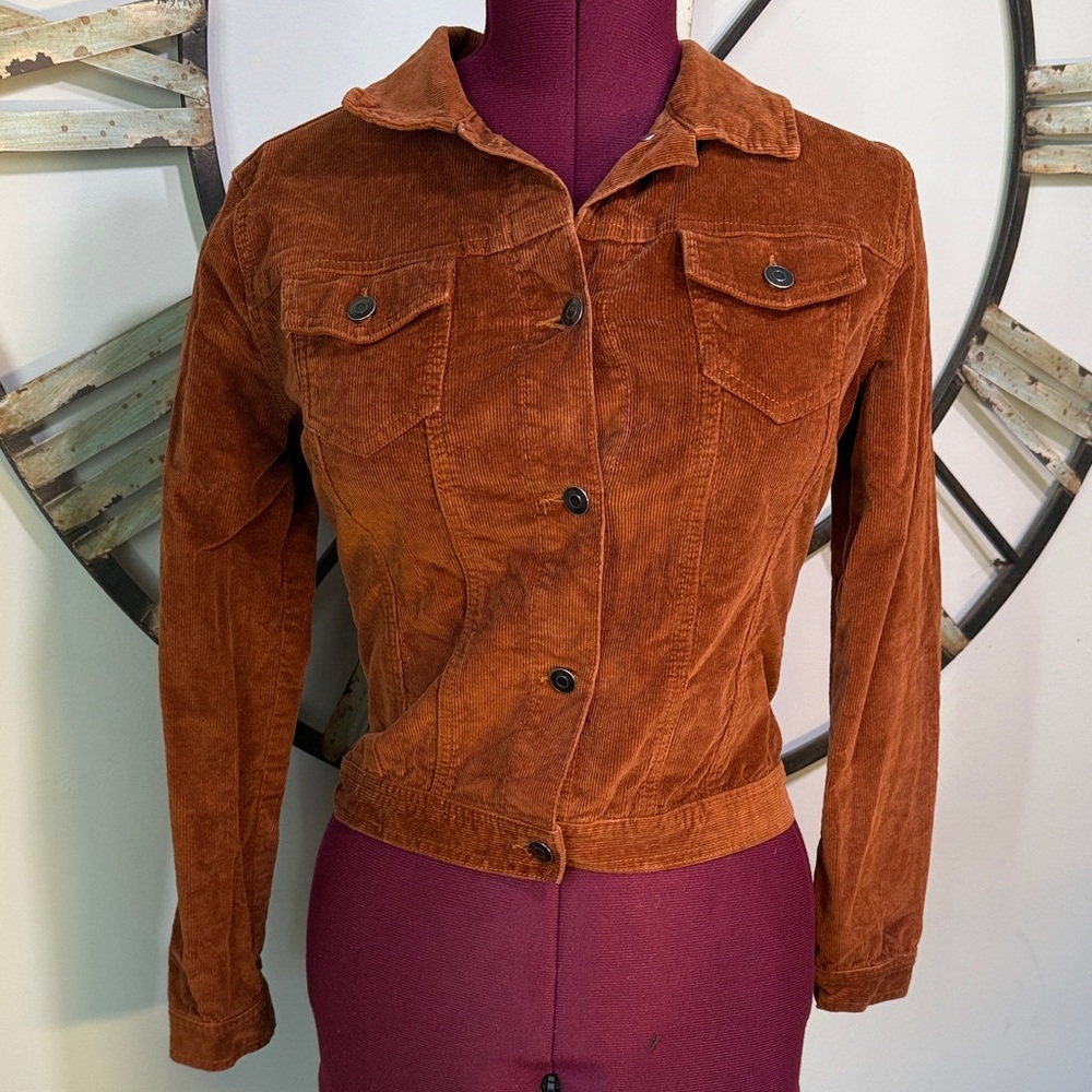 Versona Women's Corduroy Jacket in Rust